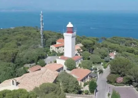 Apartment Cap D Antibes, Salis , 2 Bedrooms , Free Parking Antibes