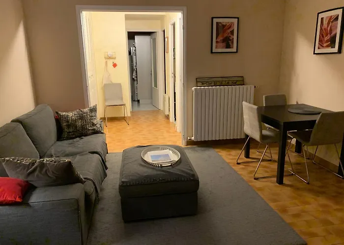 Cap D Antibes, Salis , 2 Bedrooms , Free Parking Lägenhet