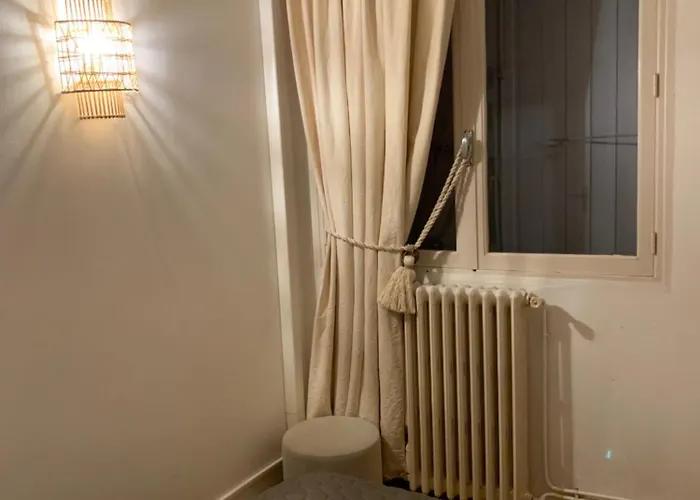 Cap D Antibes, Salis , 2 Bedrooms , Free Parking 公寓