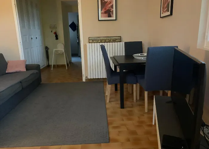 Cap D Antibes, Salis , 2 Bedrooms , Free Parking Antibes